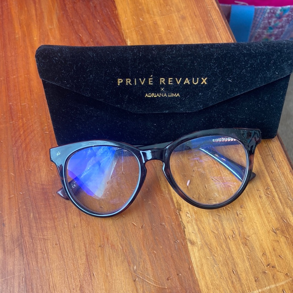 Prive Revaux x Adriana Lima readers. 2.50